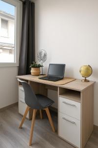 Appartements Le Vosgien - Hyper center - Calme - Wifi - Spacieux : photos des chambres