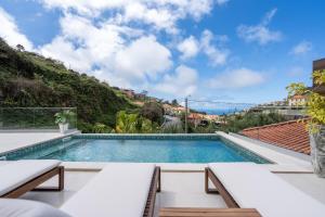 Madeira Protea Retreat- Villa with Heated Private Pool, Gym and Office