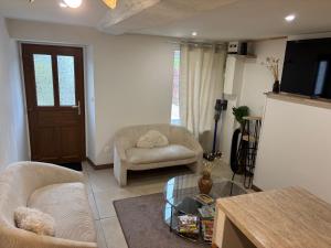 Maisons de vacances Jolie Maison Proche Tous Commerces : Maison 3 Chambres