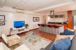 Apartment in Circa, Foreshore