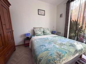 T2 dans villa plain-pied avec parking privé
