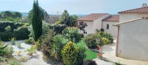 Maison dans le sud au calme avec extérieur