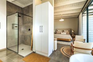 Villa Serenity Luxury Beachfront Retreat