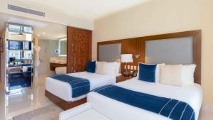 Cabo Private Suites by Stephen Ostler Elite Luxe Member