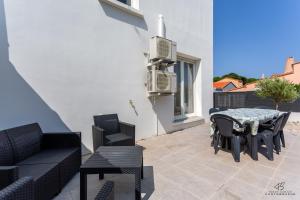 Maisons de vacances CASA LEIA - A 4 min de la plage, avec Wifi : photos des chambres