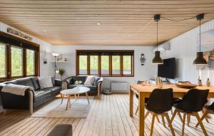 2 Bedroom Lovely Home In Skagen