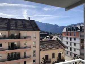 Appartements Studio 38m2 le Grand Angle, centre-ville, parking et terrasse : photos des chambres