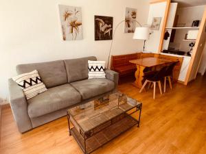 VALBERG SPACIEUX STUDIO 4 PER A DEUX PAS DU CENTRE