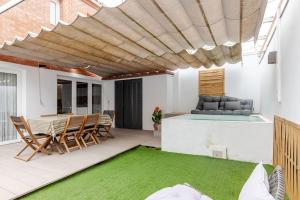 Casa FIBES - Congresos parking y alberca