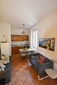 UNYCA - Experience Florence Living in Santa Croce 1