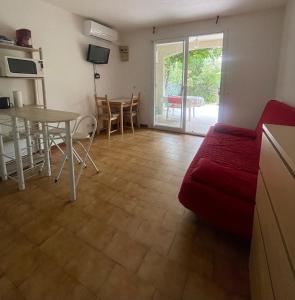 Appartements Studio Fontsainte Terrasse Parking Clim Proche Mer : photos des chambres