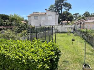 Appartements Demi maison avec terrasse et jardin 3 chambres 6 pers : photos des chambres