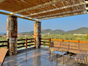 Helicon Luxury Villas