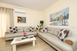 Marsi Apartment