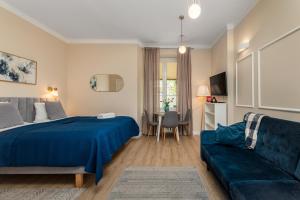 Filtrowa 75 by Homeprime