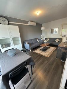 Appartements T2 lumineux et tout equipe proche stade velodrome : photos des chambres