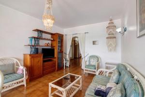 Beachfront Apartment T2