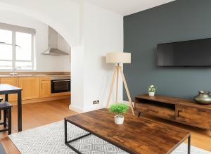 Modern 2 Bed Flat in Primrose Hill