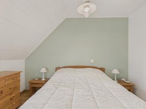 Maisons de vacances Maison bretonne pour 4 adultes et 3 enfants : photos des chambres