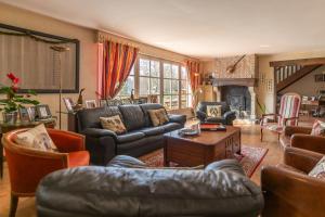 B&B / Chambres d'hotes Chambre Cheverny - piscine interieure - jacuzzi : photos des chambres