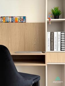 NOWE NAJLEPSZE APARTAMENTY SZYNDZIELNIA BIZNESOWE STUDIO PARKING IDEALNA przestrzeń do pracy i odpoczynku