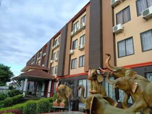 PS Hotel Saraburi - 2hvězdičkové hotely ve městě Sara Buri