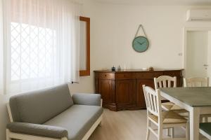 Azzurro e Scogliera Torre San Giovanni