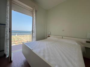 4 Trilocale vista mare