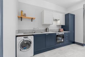 Last-min deal this week Professional stays Free parking