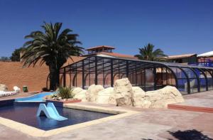 Campings mobil home 200 m de la mer : Mobile Home