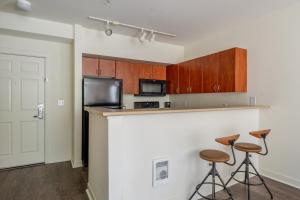 Blueground Northwest Bellevue BBQ nr Park SEA-879