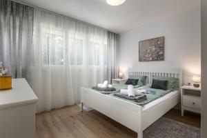 City Apartment Nurli near beach - Happy Rentals