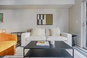 Blueground South Lake view nr Lake SEA-878