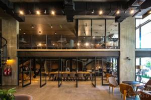 Resort Style room Ellio Monthly Available