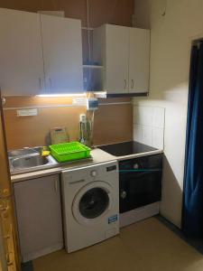 Arkuszowa 58a pokoje