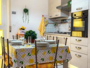 Indianapolis Apartment, 2 Posti Auto Rif A816