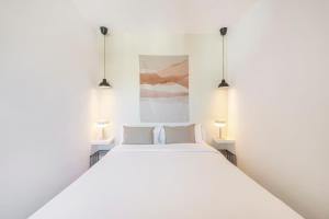 Equador Studios by Olala Homes