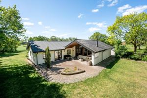 Lovely Holiday Home, Completely Renovated In 2025, In Quiet And Beautiful Surroundings