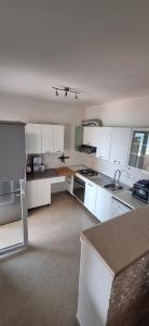 Villa Nada, A6 , Duće Glavica