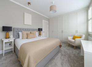 5 Bed Apartment in Hammersmith