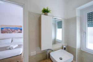 Luxury Domus- Metro Malatesta