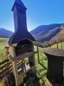 Maisons de vacances LA MIELLERIE MAISON ENTIERE 10 pers ISSOR : photos des chambres