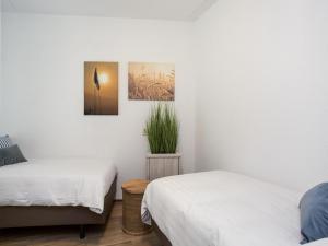 Apartment by the Sea, Pet-Friendly Retreat