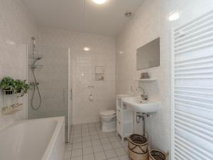 Apartment in Groote Keeten near the Beach