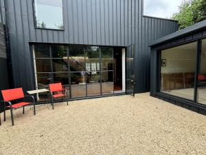 Industrial Chic 1BD House by Kings Cross