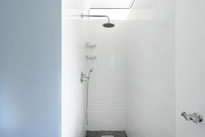 Stylish and Central 2 Bedroom Apartment in Cape Town