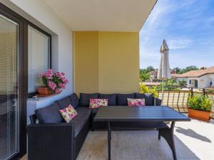 Apartment Chiara by Interhome