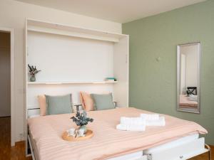 Apartment Double Room Classic-10 by Interhome