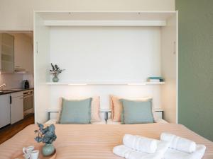 Apartment Double Room Classic-10 by Interhome