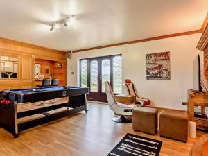 5 bed in Burridge 89078